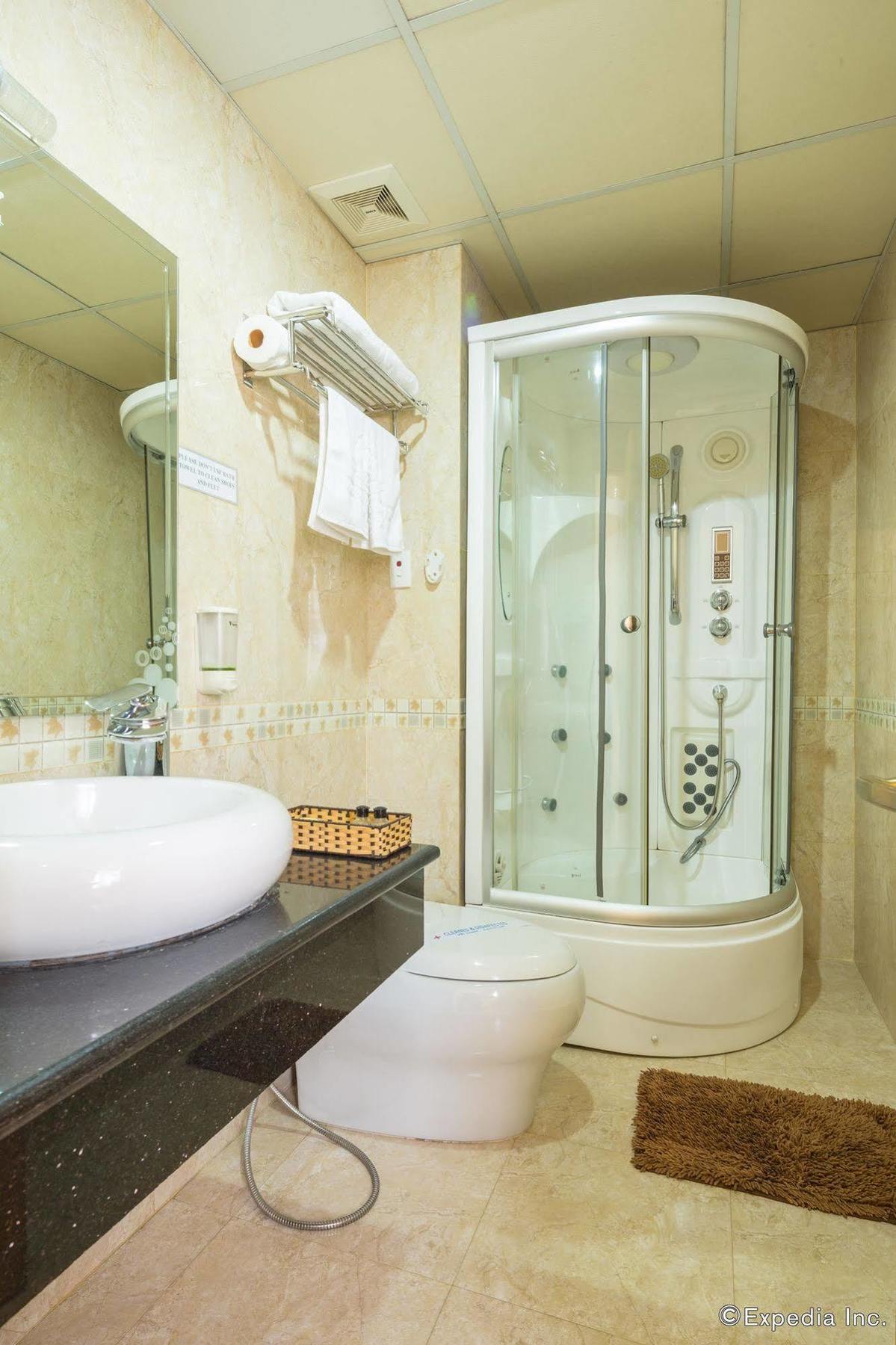 Vuong Tai Hotel 2*