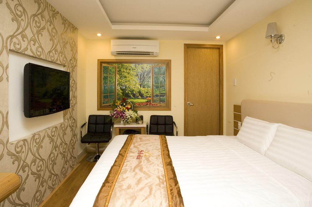 Hotel Lucky Star Nguyen Trai Q5 3*