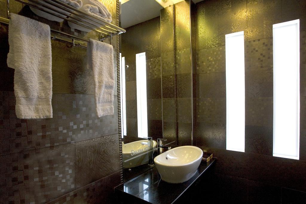 Hotel Lucky Star Nguyen Trai Q5 3*
