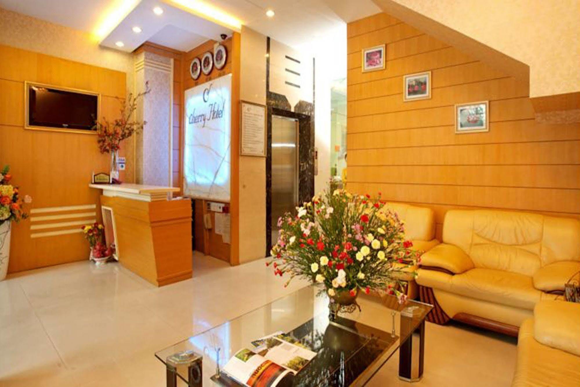 Cherry Hotel- Near Opera House 3* Ho Chi Minh City