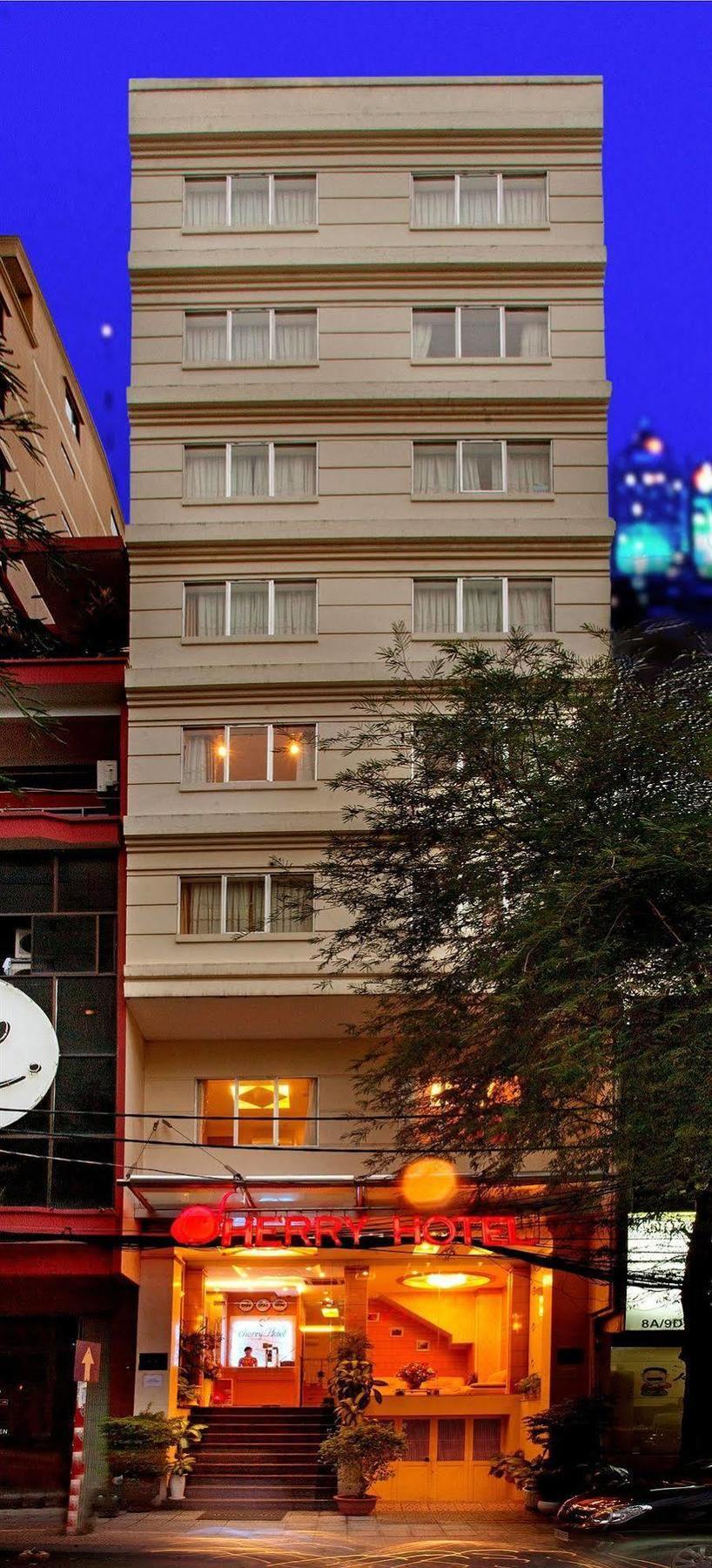 Hotel Cherry Hotel- Near Opera House Ho Chi Minh City