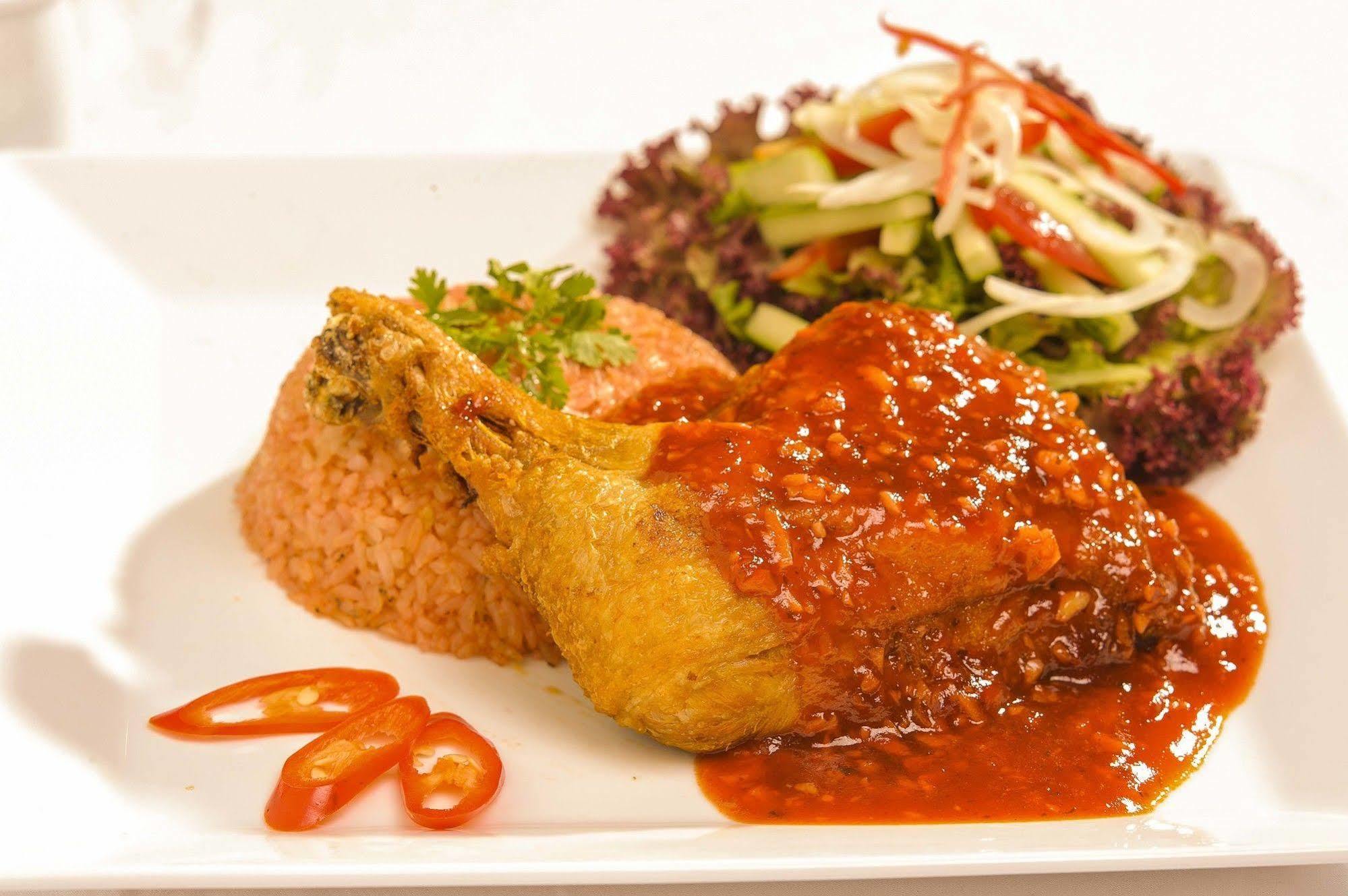 Hotel Nhat Ha L'opera 4*