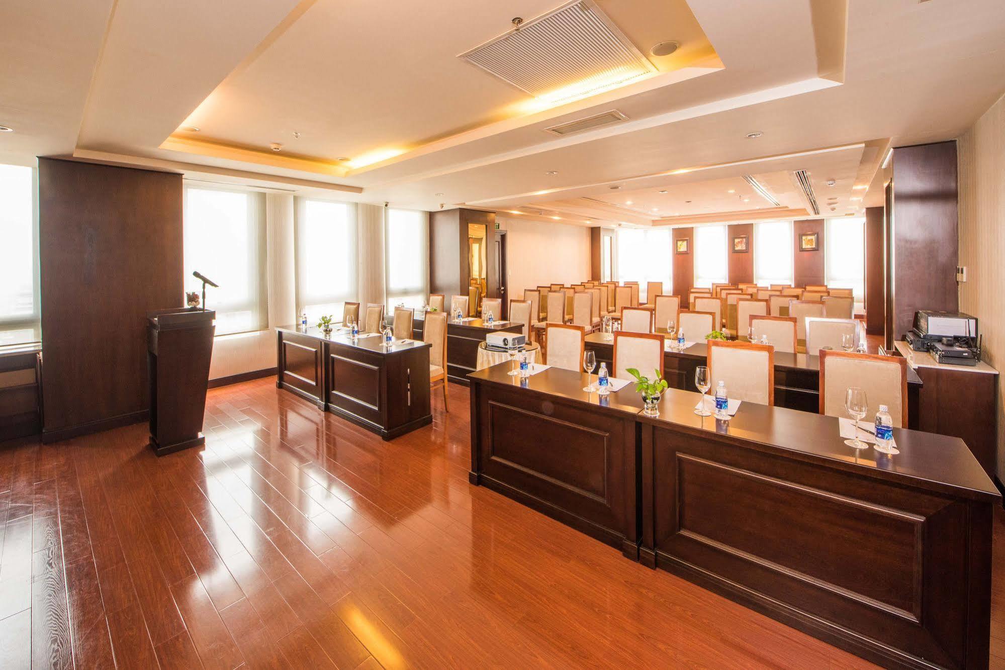 Hotel Nhat Ha L'opera 4*