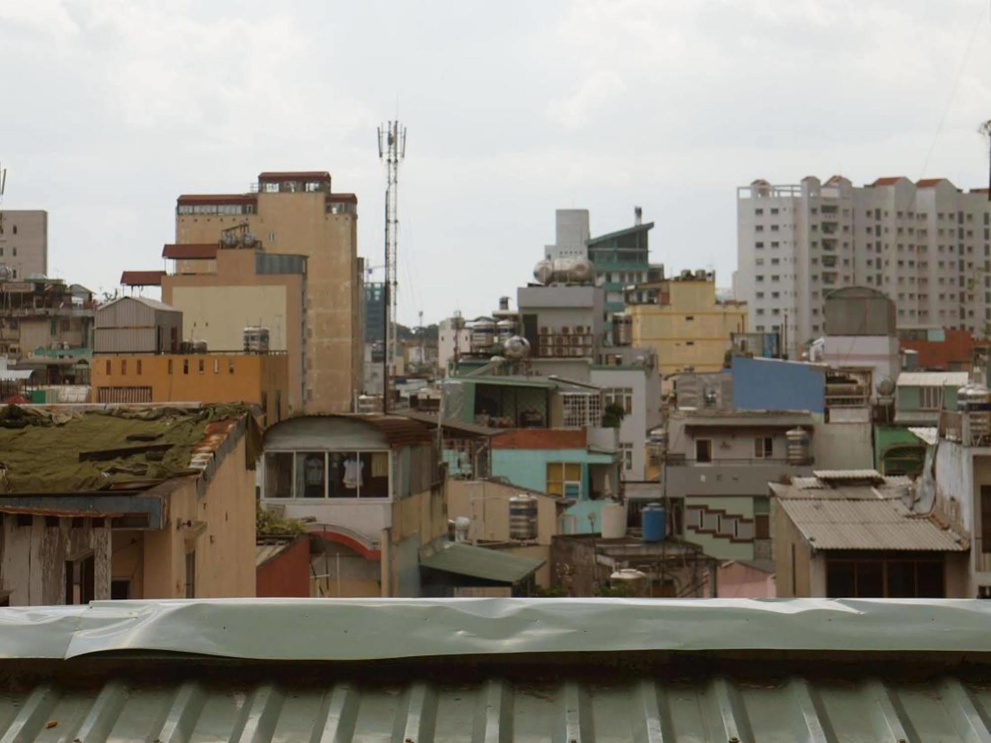Yen's Ho Chi Minh City