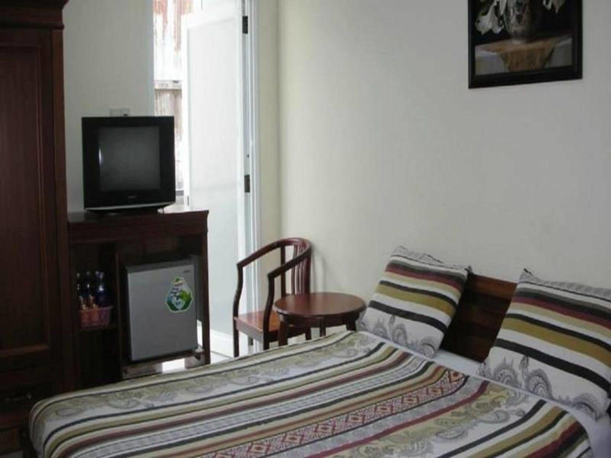 M&h Hotel