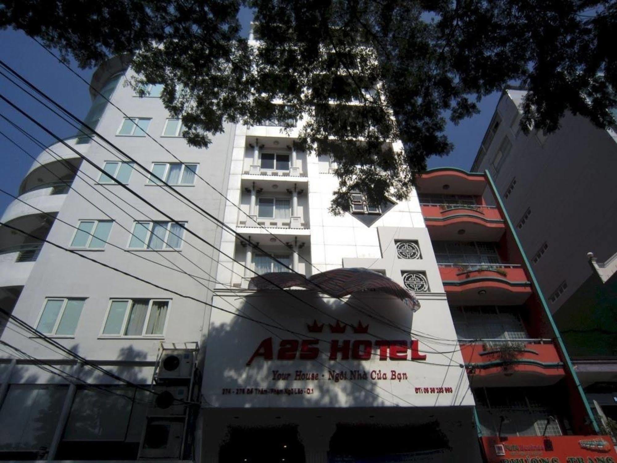 A25 - 274 De Tham Hotel 3*