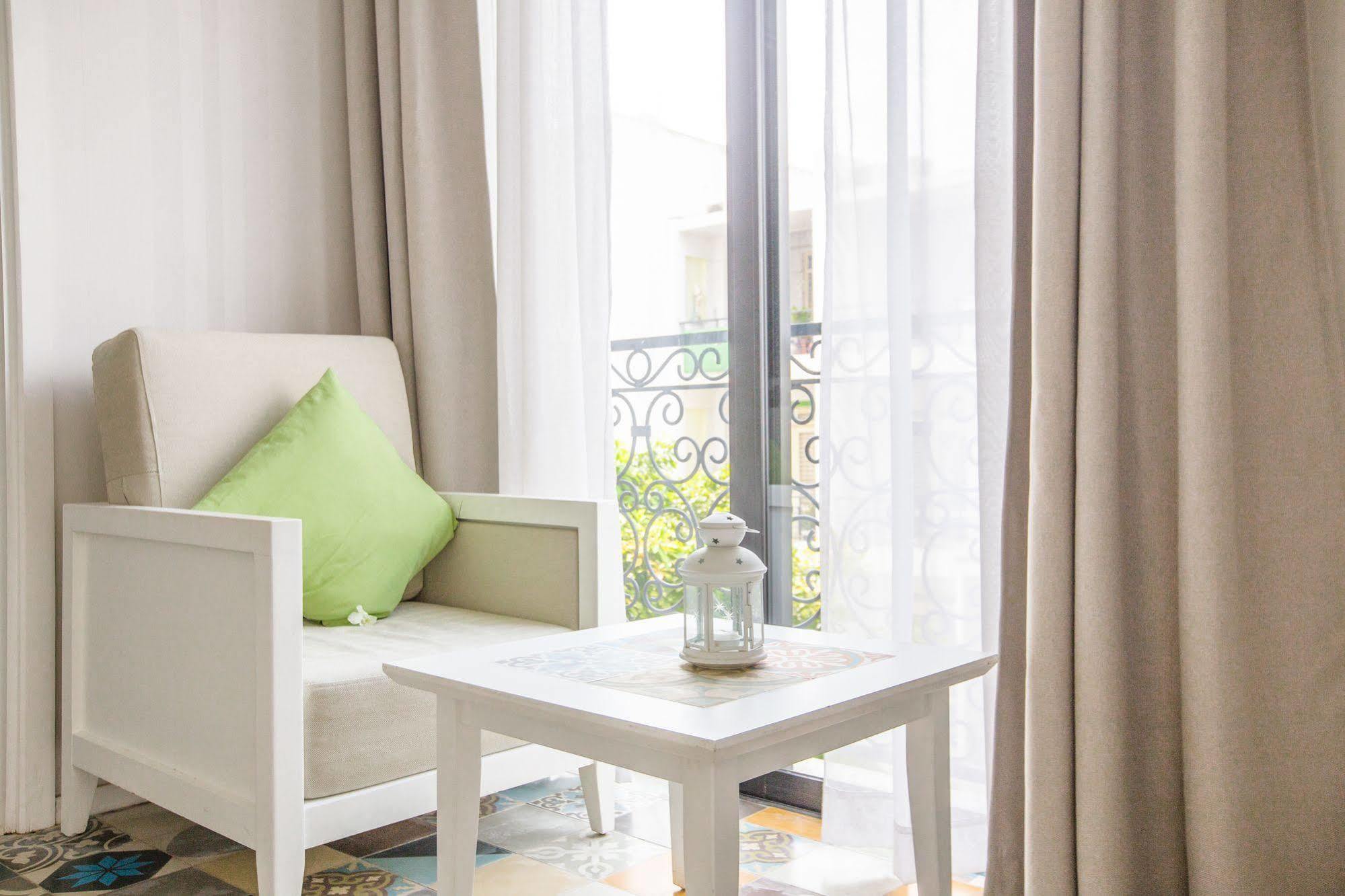 Lief Pulo Sai Gon Hotel 4*