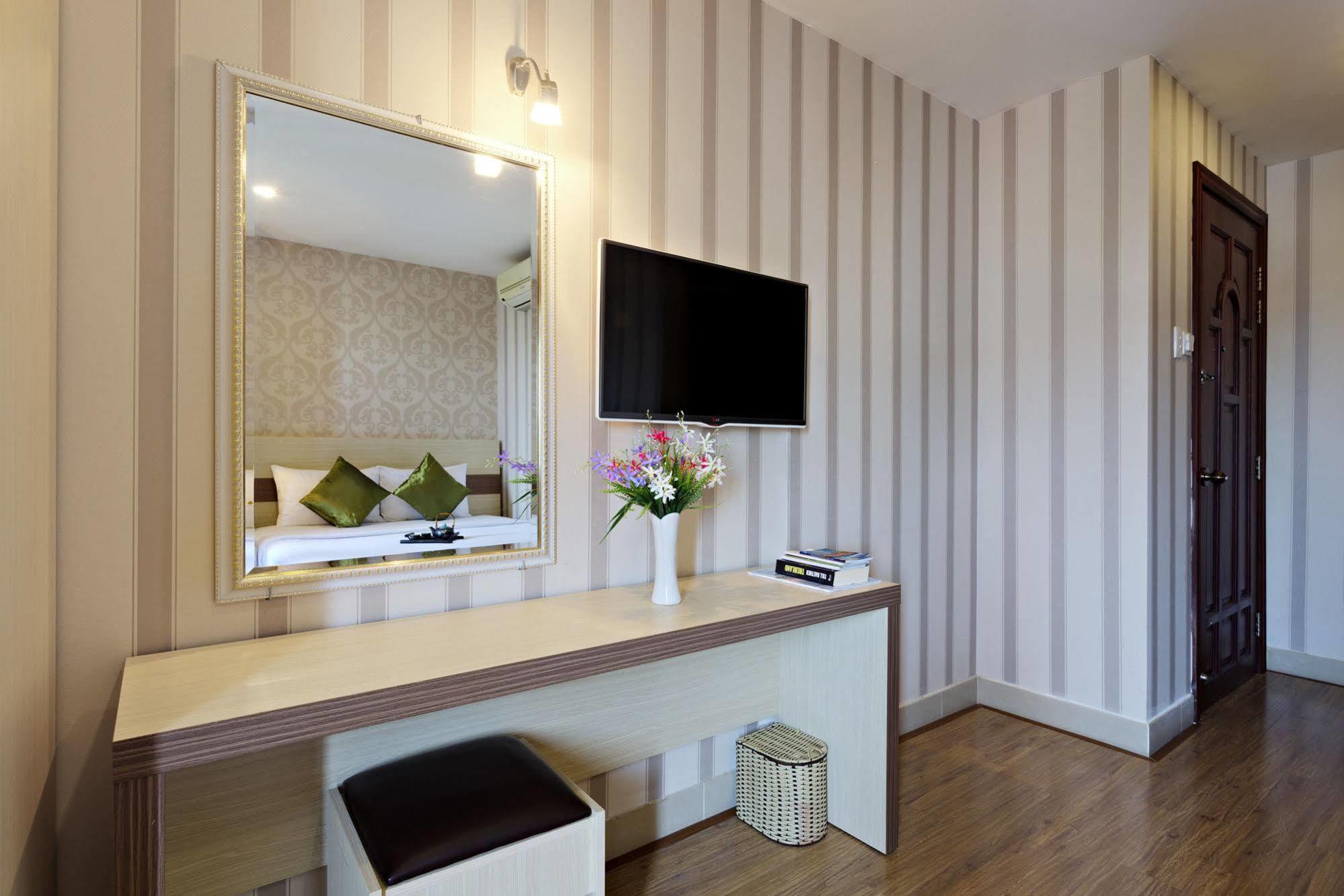 Palago Hotel 3*