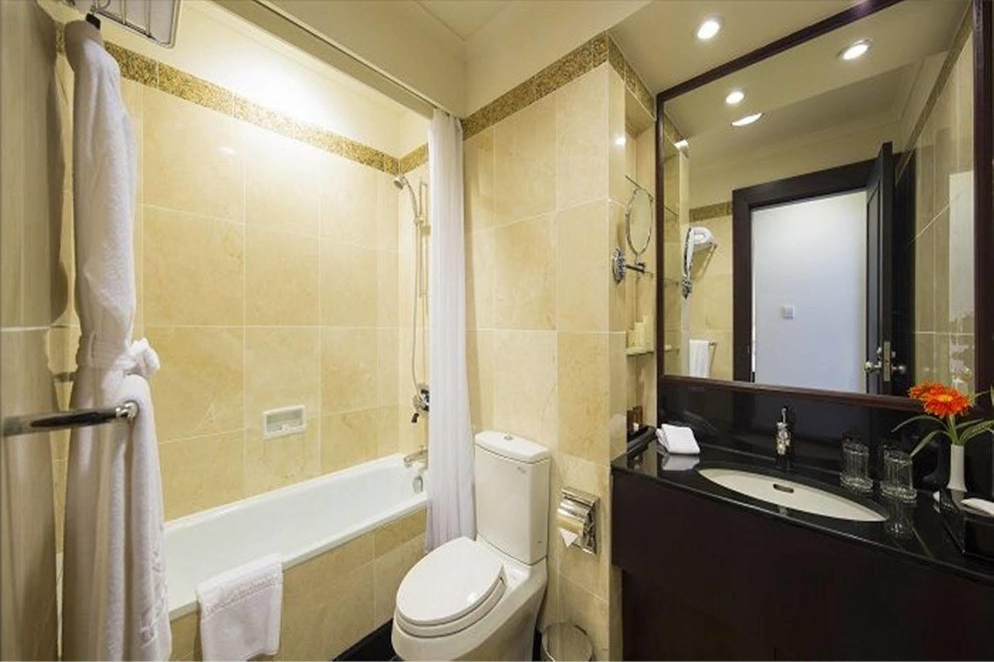The Landmark Serviced - Managed By Peninsula 4* Ho Chi Minh City