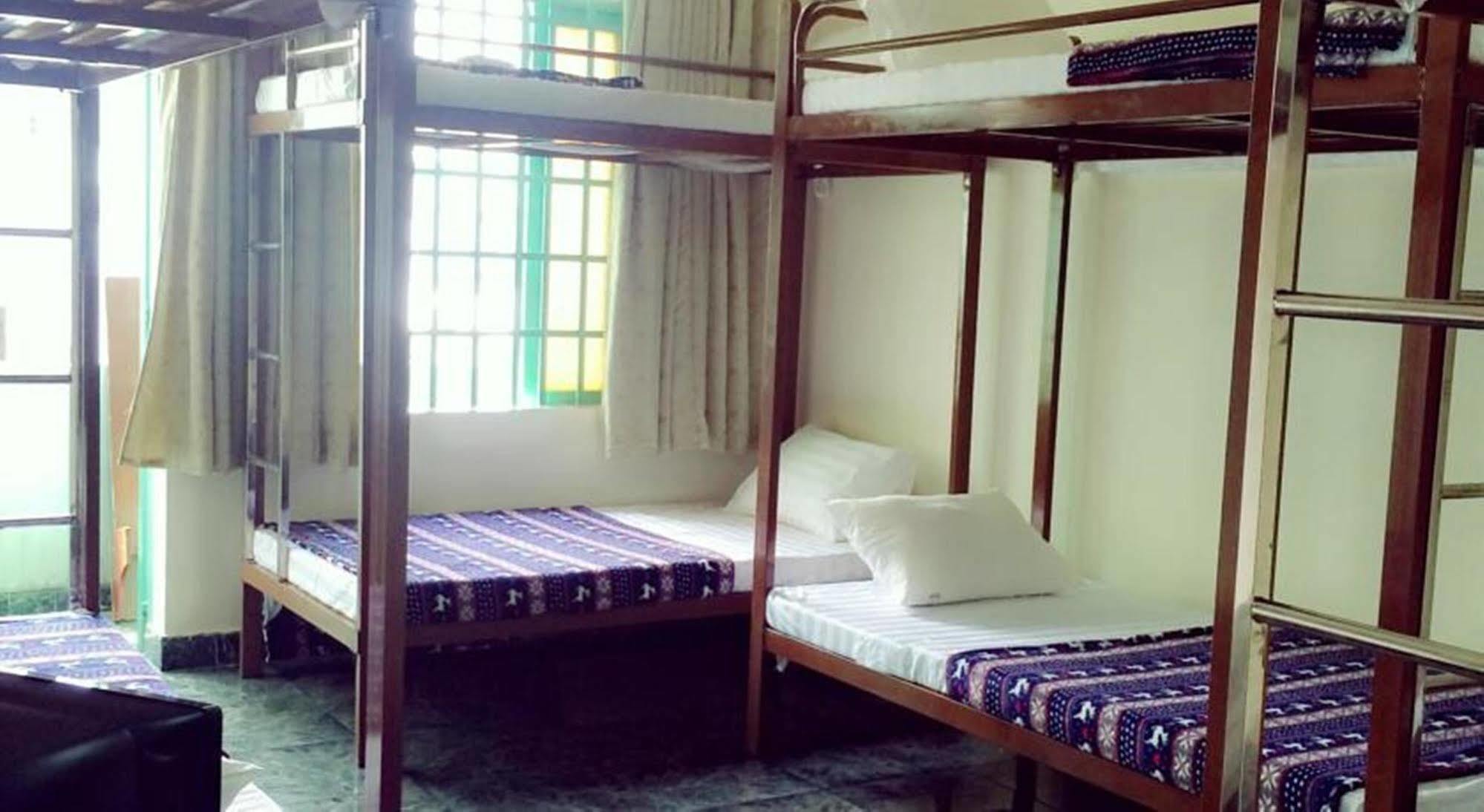 Tuong Hung Hotel