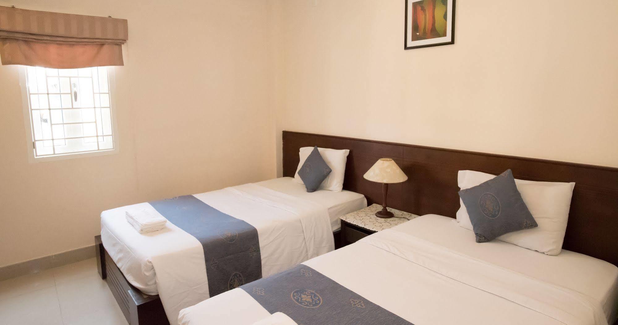 Hotel 99 Bui Vien 2*