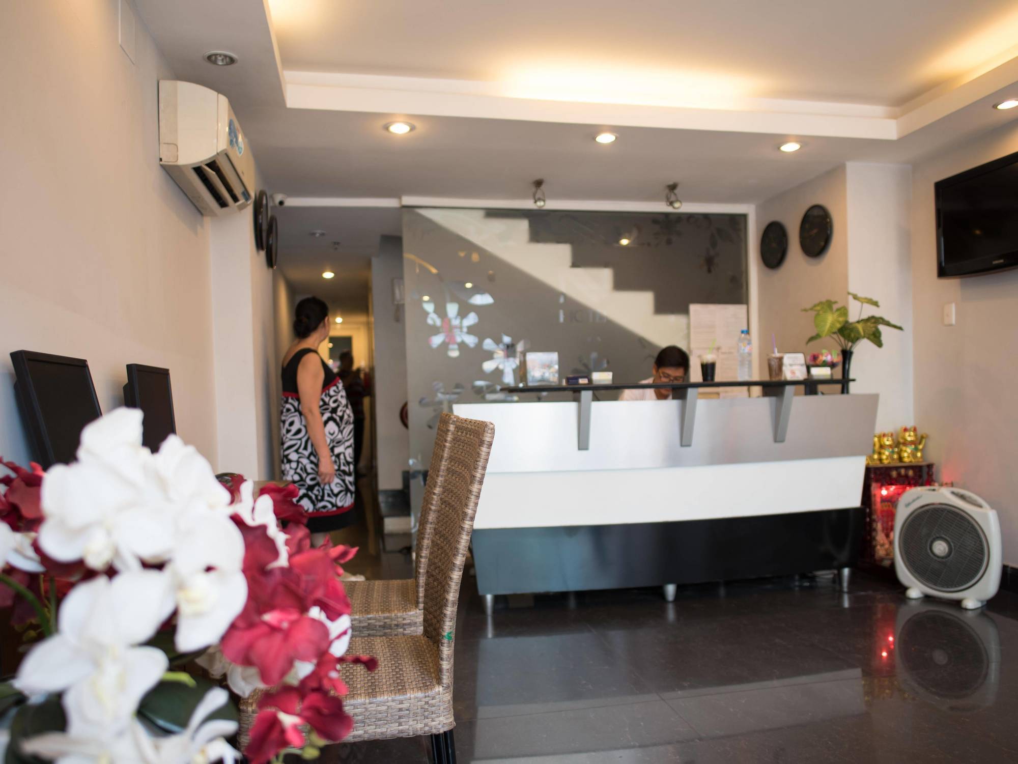 99 Bui Vien Hotel