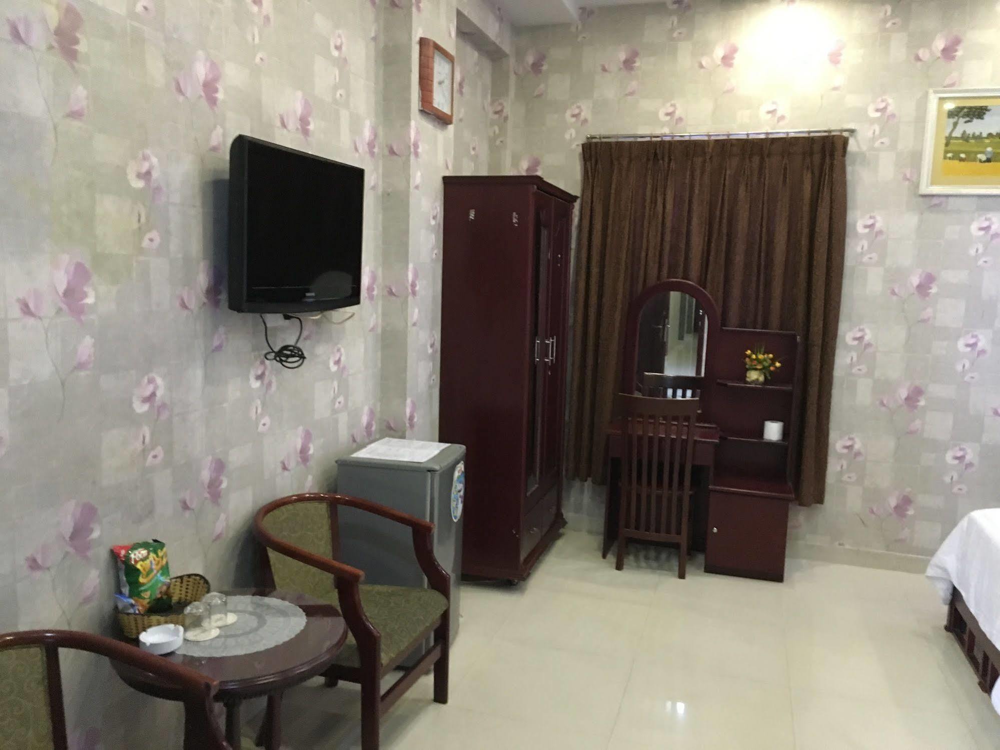 Huong Mai 2 Hotel *