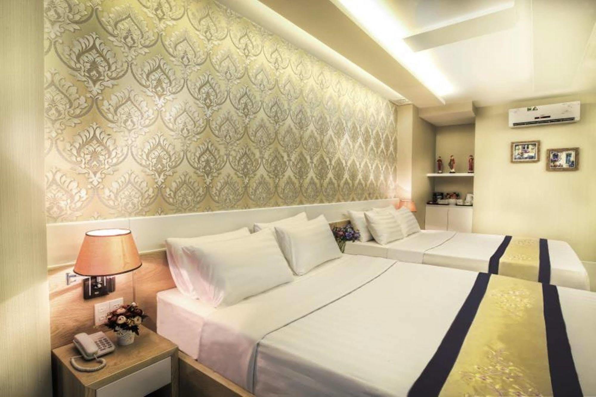 Anh Luxury