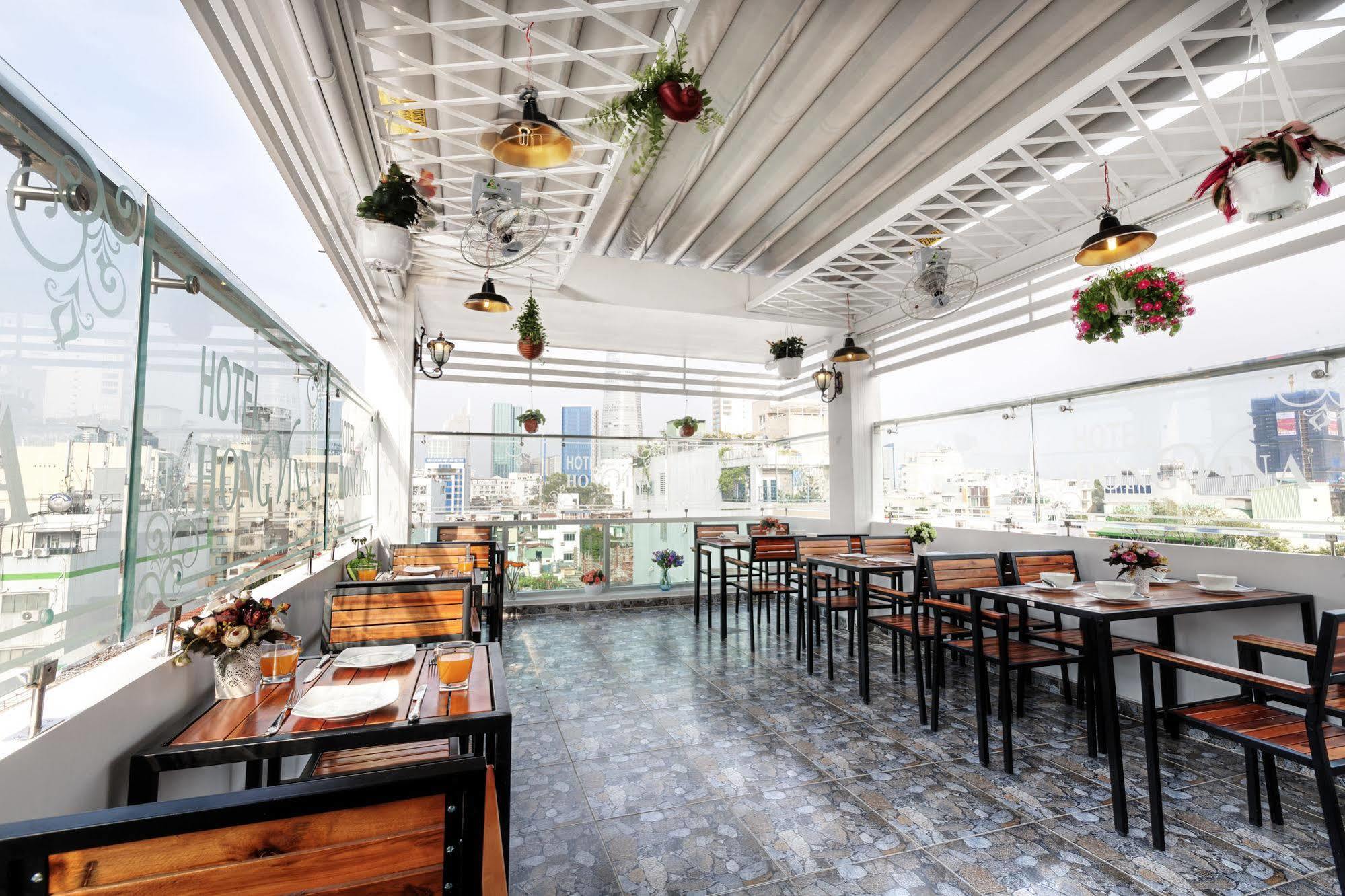 Anh Luxury Bandar Ho Chi Minh