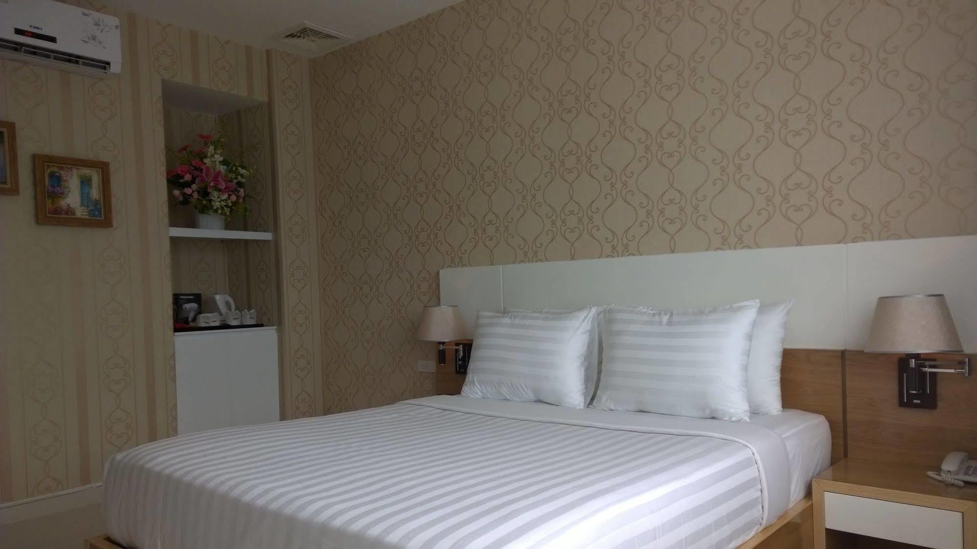 Anh Luxury