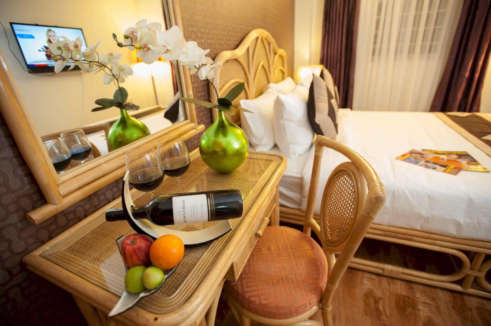 Spring House Saigon Park Hotel