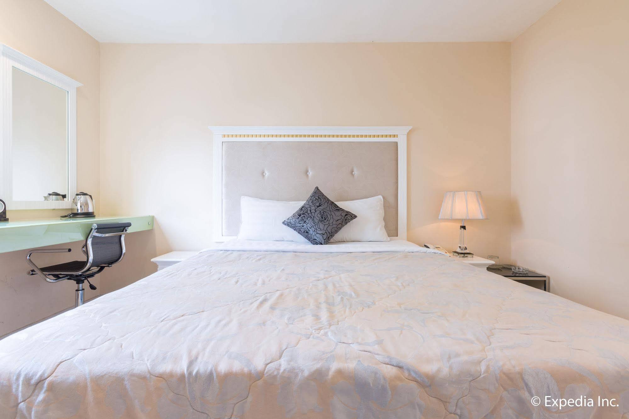 Dyn Opera Hotel 3*