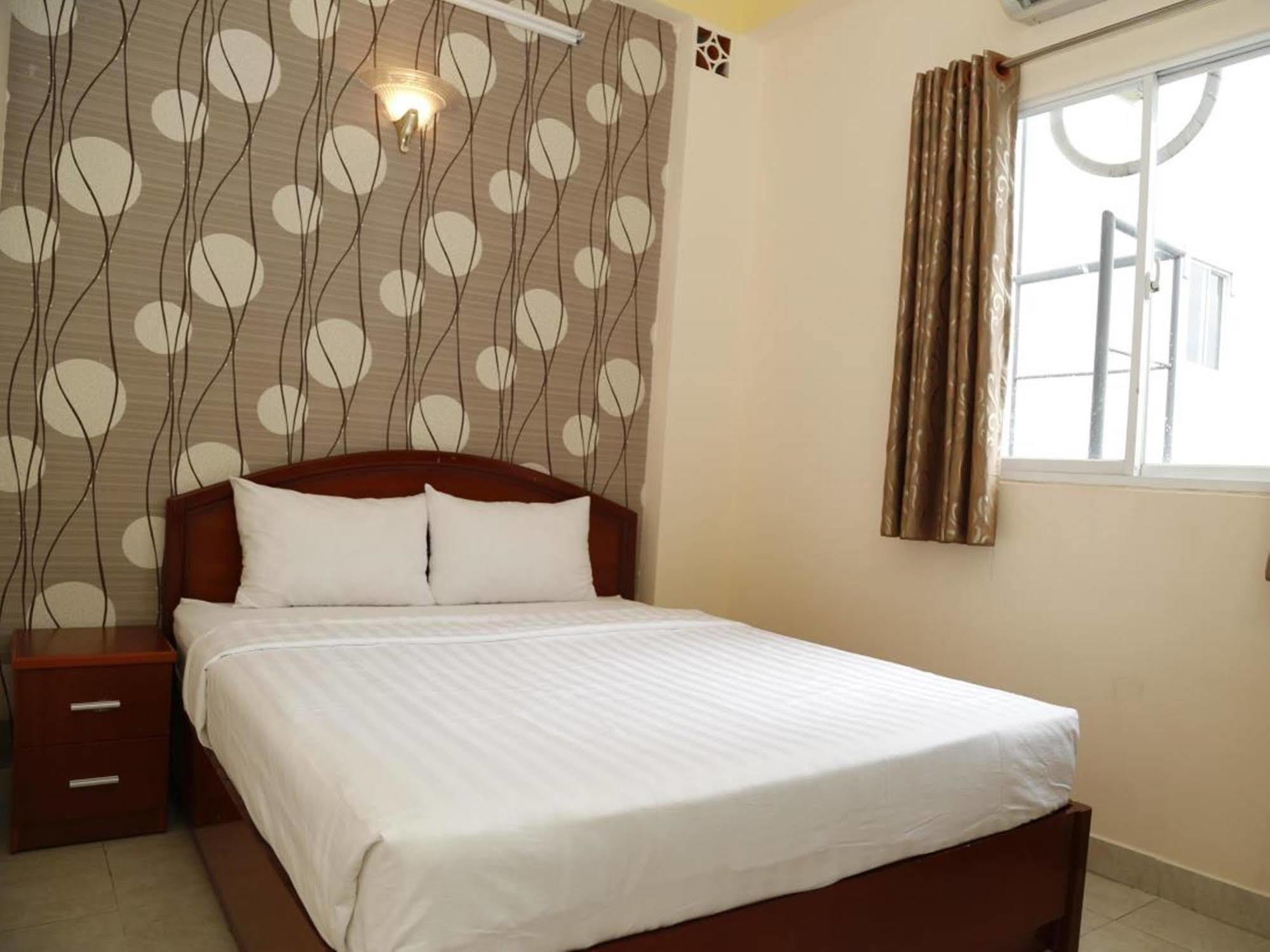 Kien 2* Ho Chi Minh City