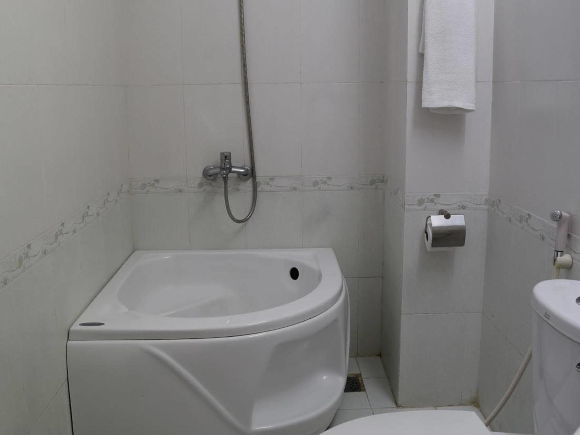 Kien Hotel 2*