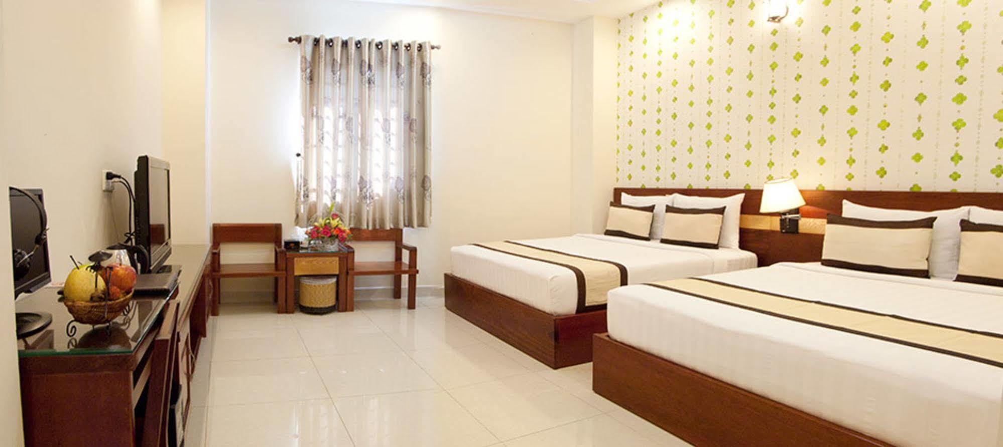 Hotel Valentine Luxury - 31 Bui Vien Street Ho Chi Minh City