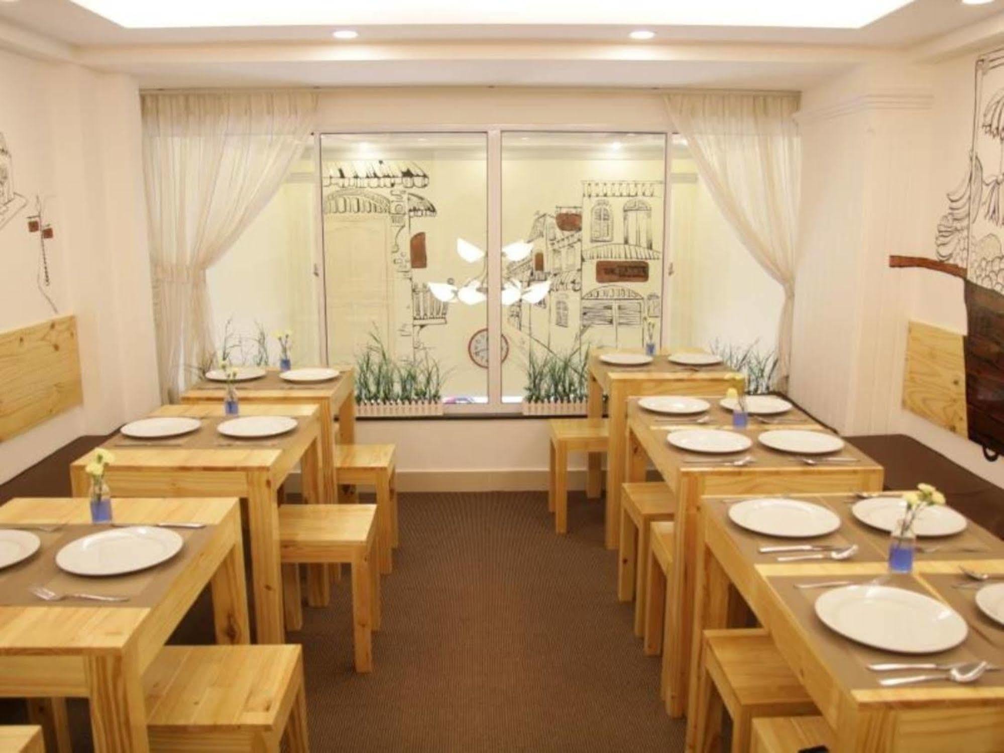 Valentine Luxury - 31 Bui Vien Street Ho Chi Minh City