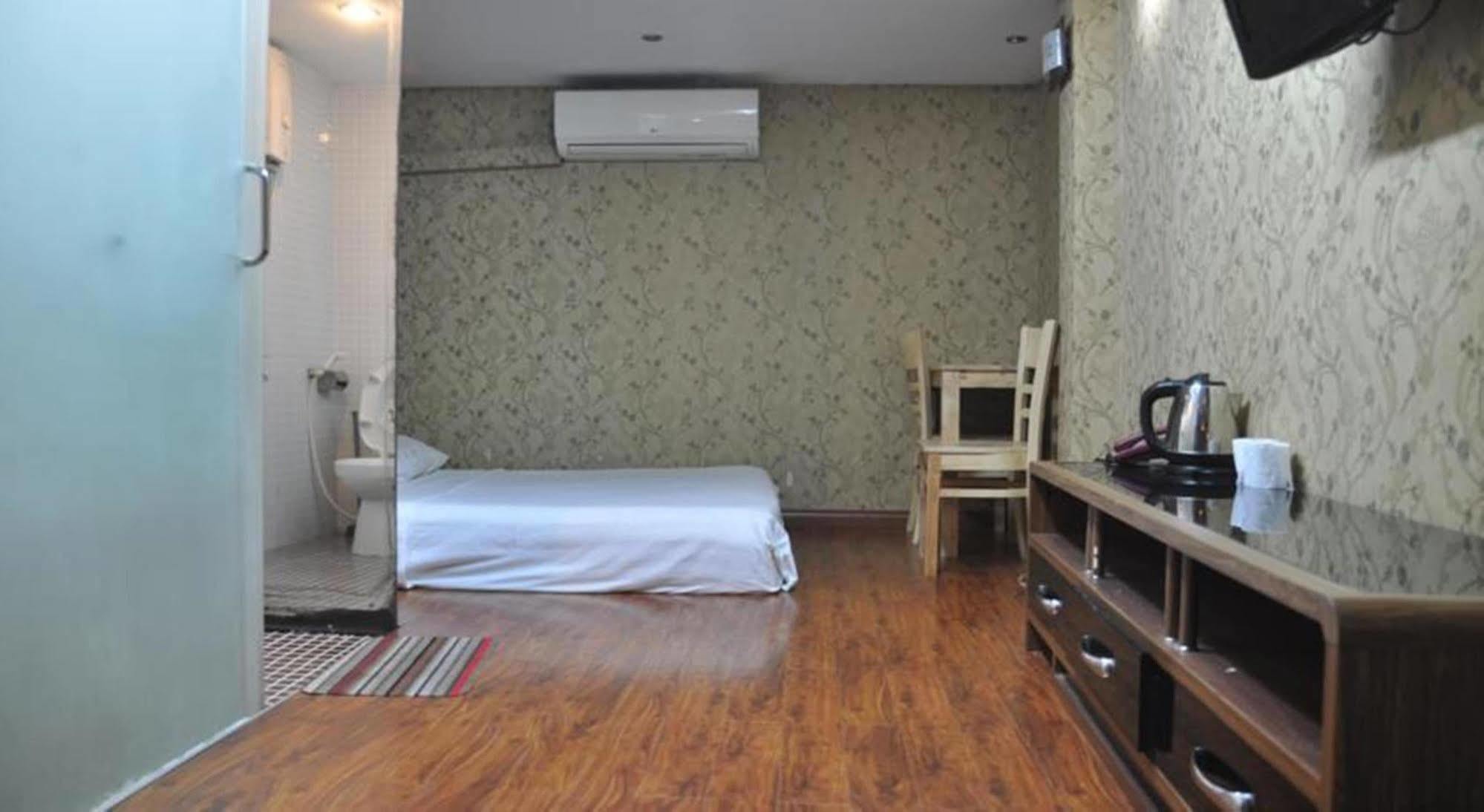 Hotel Ha Vy Ho Chi Minh City