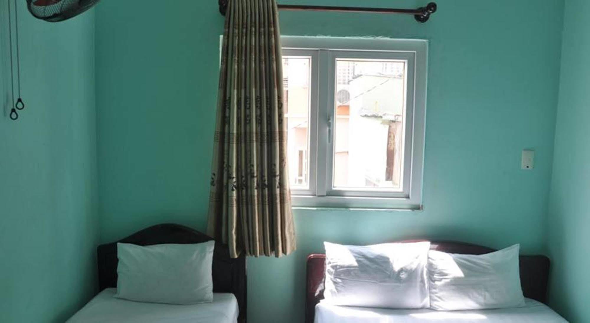 Ha Vy Hotel Ho Chi Minh City