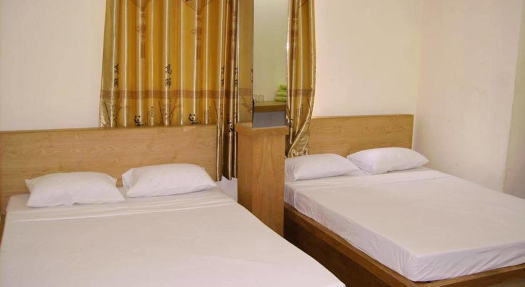 Hotel Ha Vy *