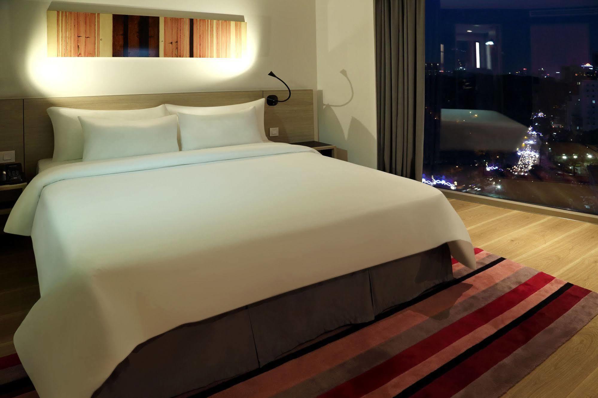 Liberty Saigon Citypoint 4*