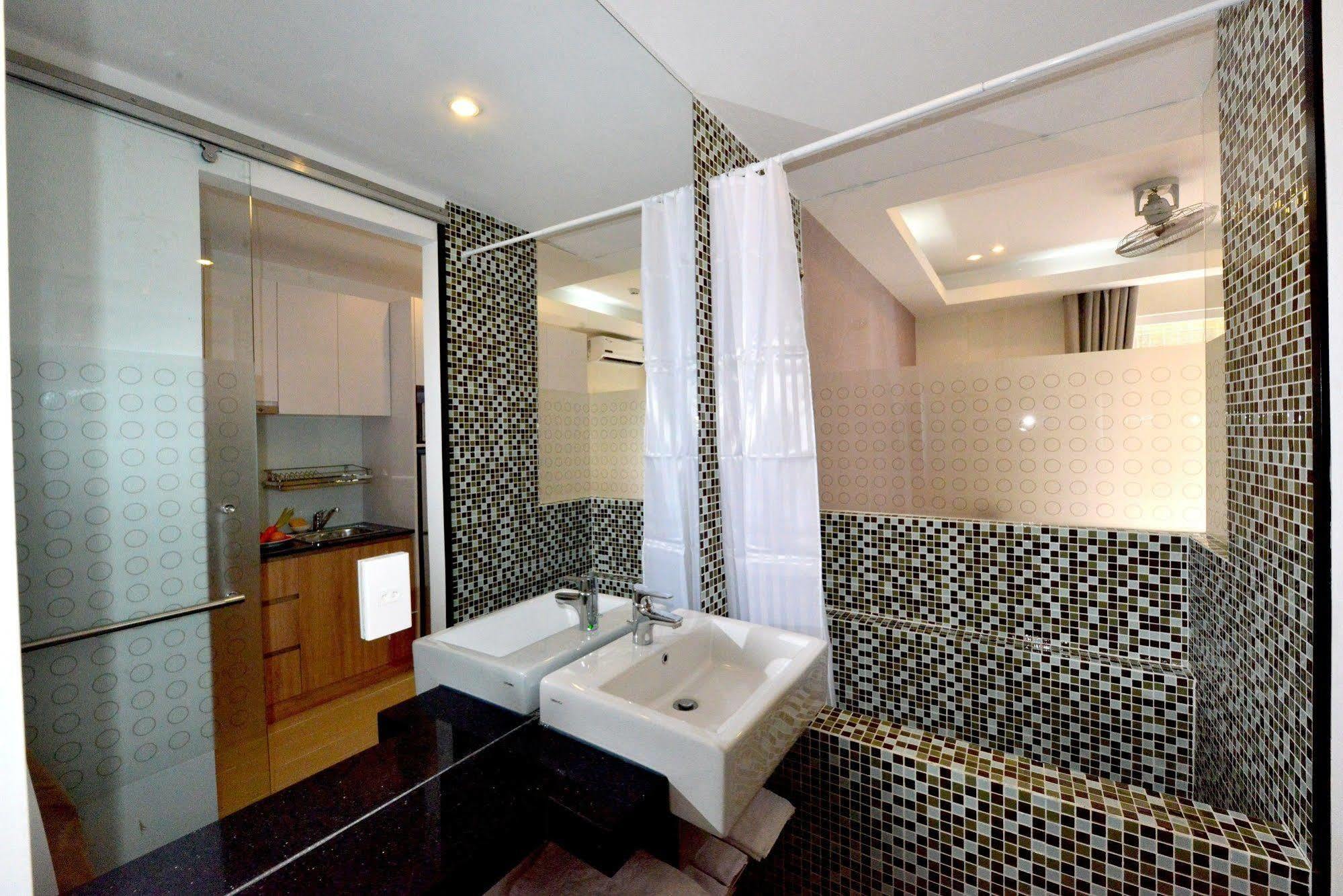 Phu My Hung - Saigon South Serviced - Near Vivo Mall