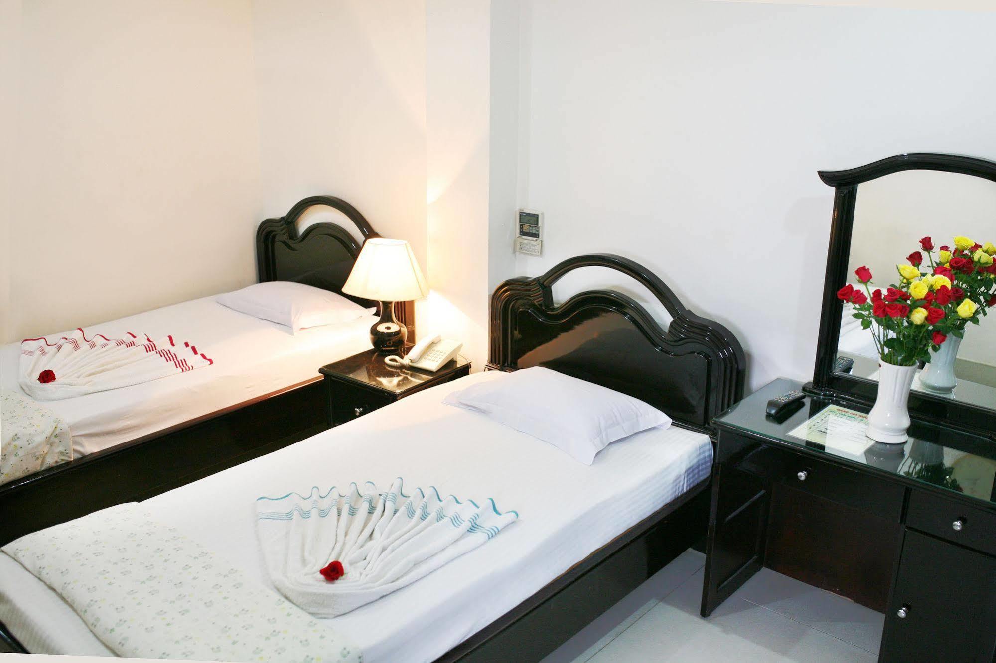 Hotel Kim Khoi *