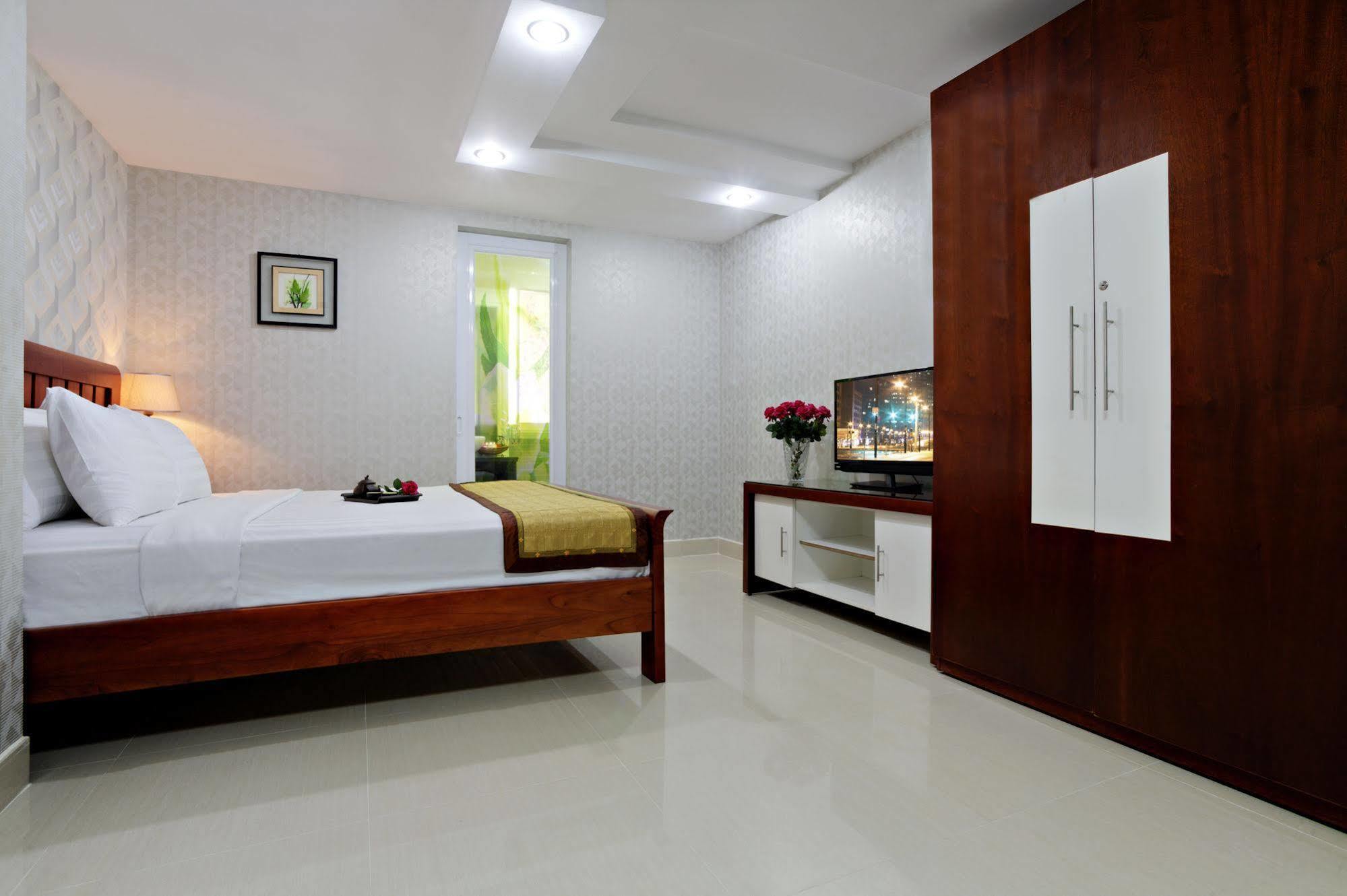 Thai Binh - Hong Vina Ho Chi Minh City