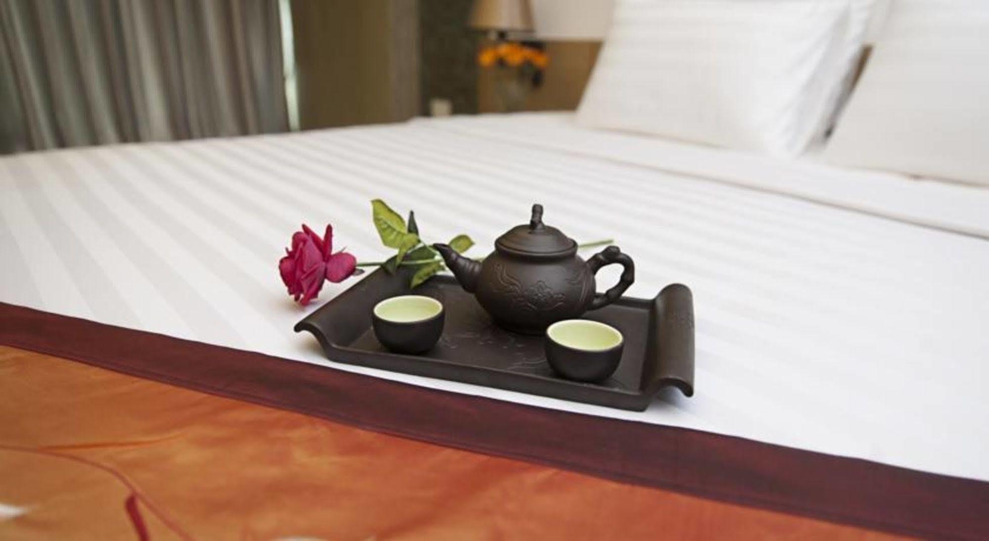 Thai Binh - Hong Vina 2*