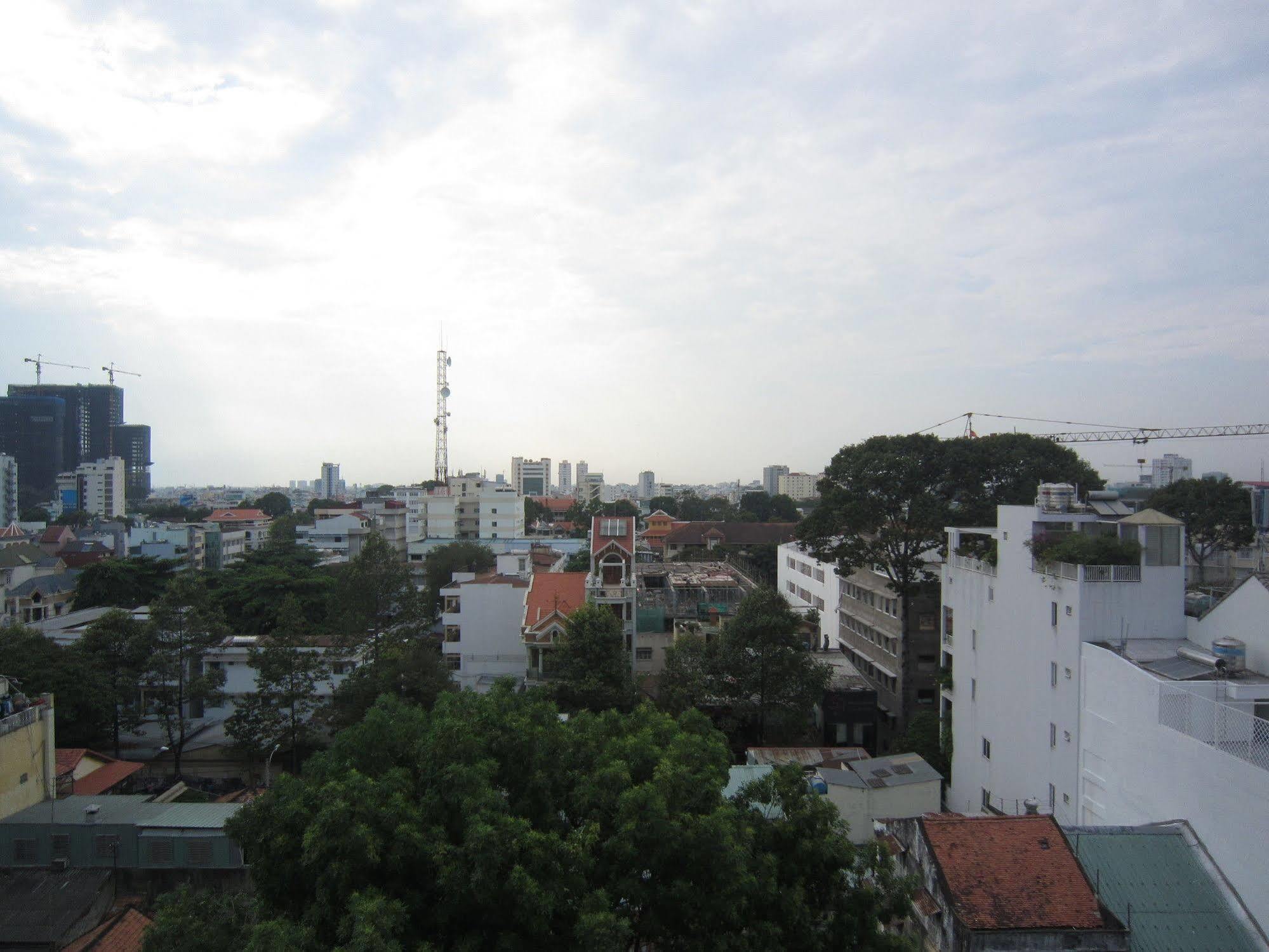 Saigon Court Serviced * Ho Chi Minh City