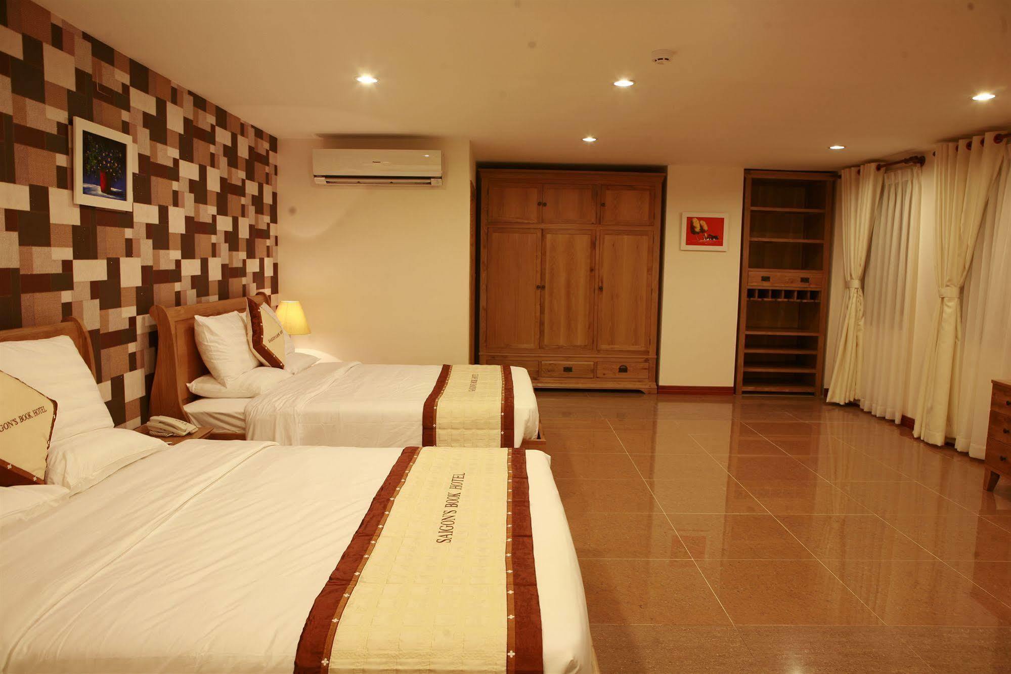 Sai Gon's Book Hotel