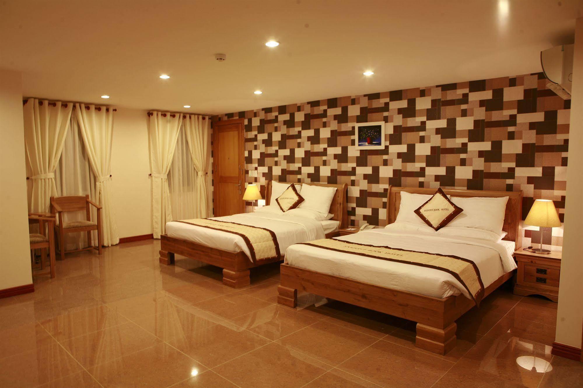 Hotel Sai Gon's Book