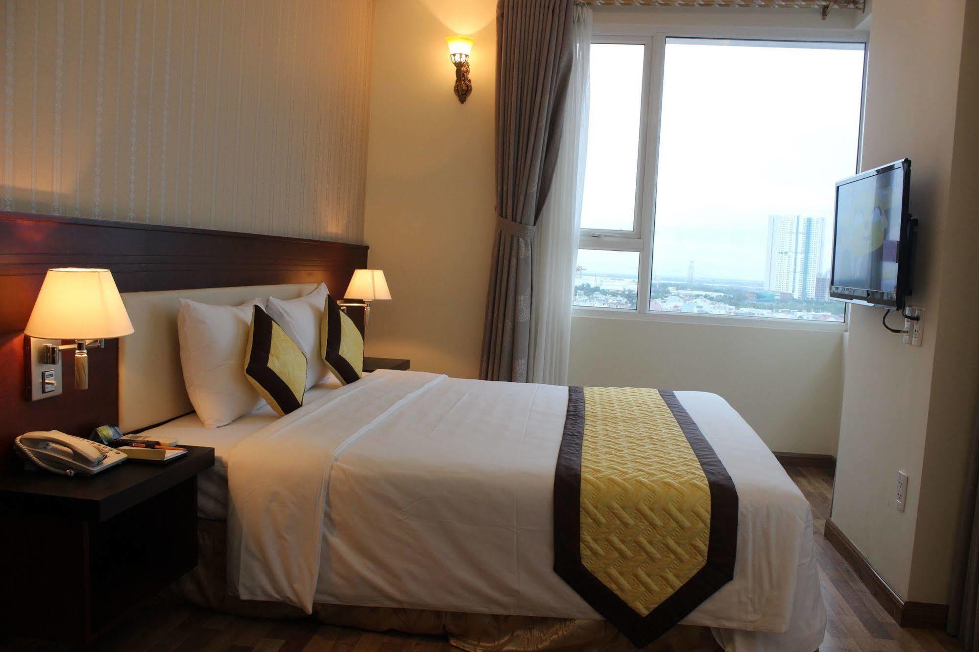 Happy Life District 7 Gan Secc Hotel