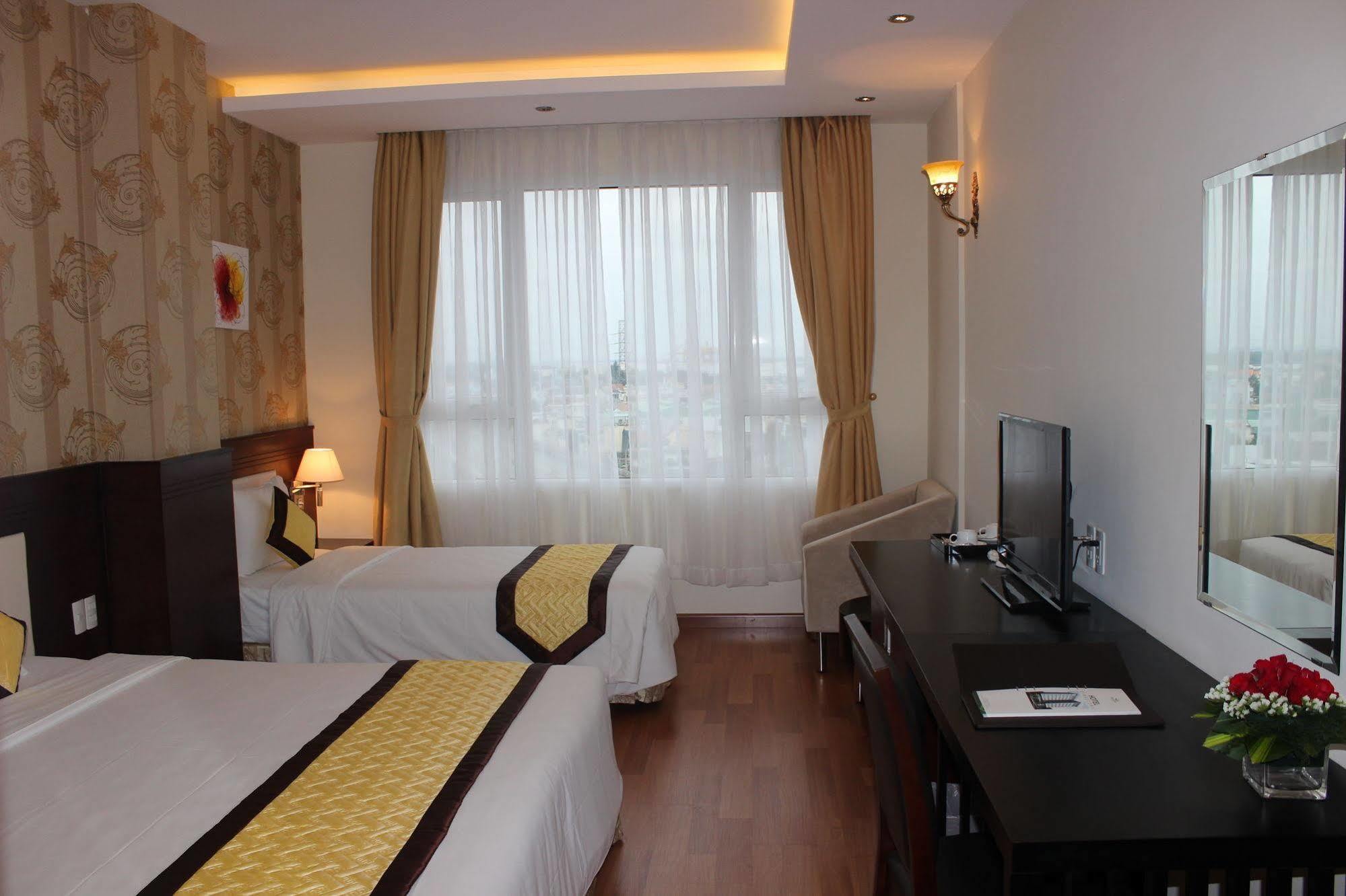 Happy Life District 7 Gan Secc Hotel