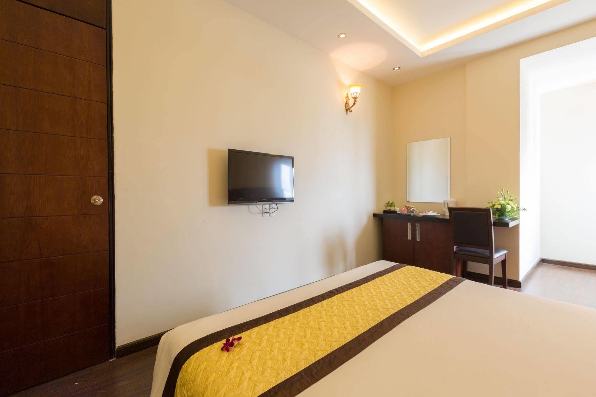 Happy Life District 7 Gan Secc Hotel