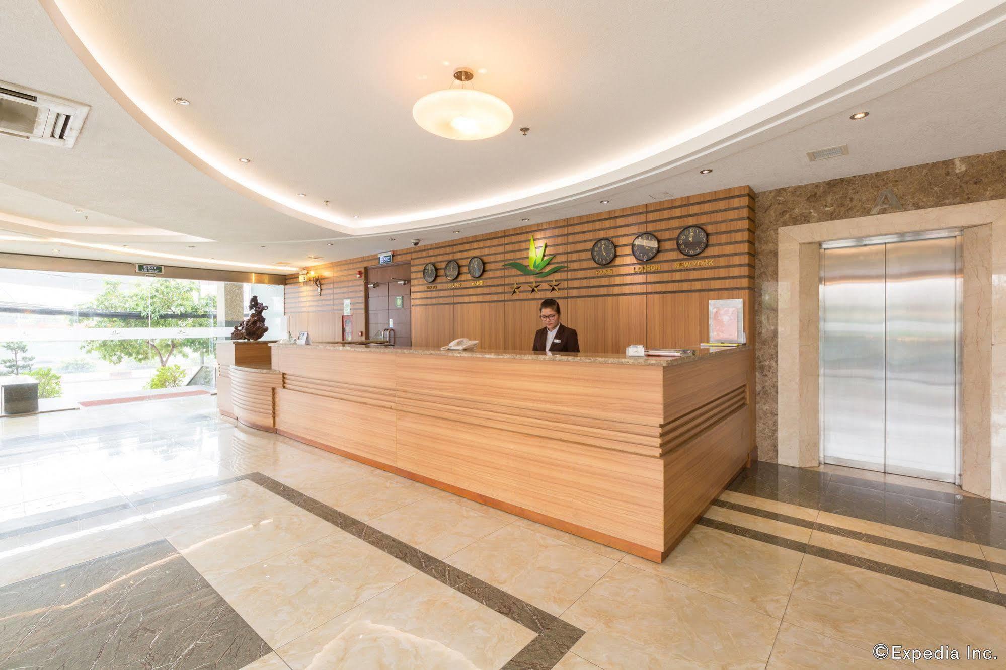 Happy Life District 7 Gan Secc Hotel 3*