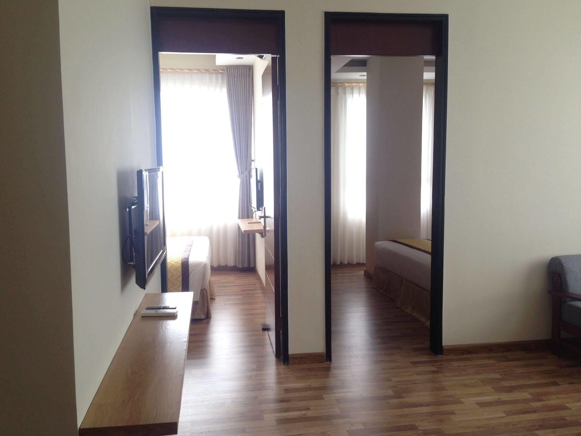 Hotel Happy Life District 7 Gan Secc