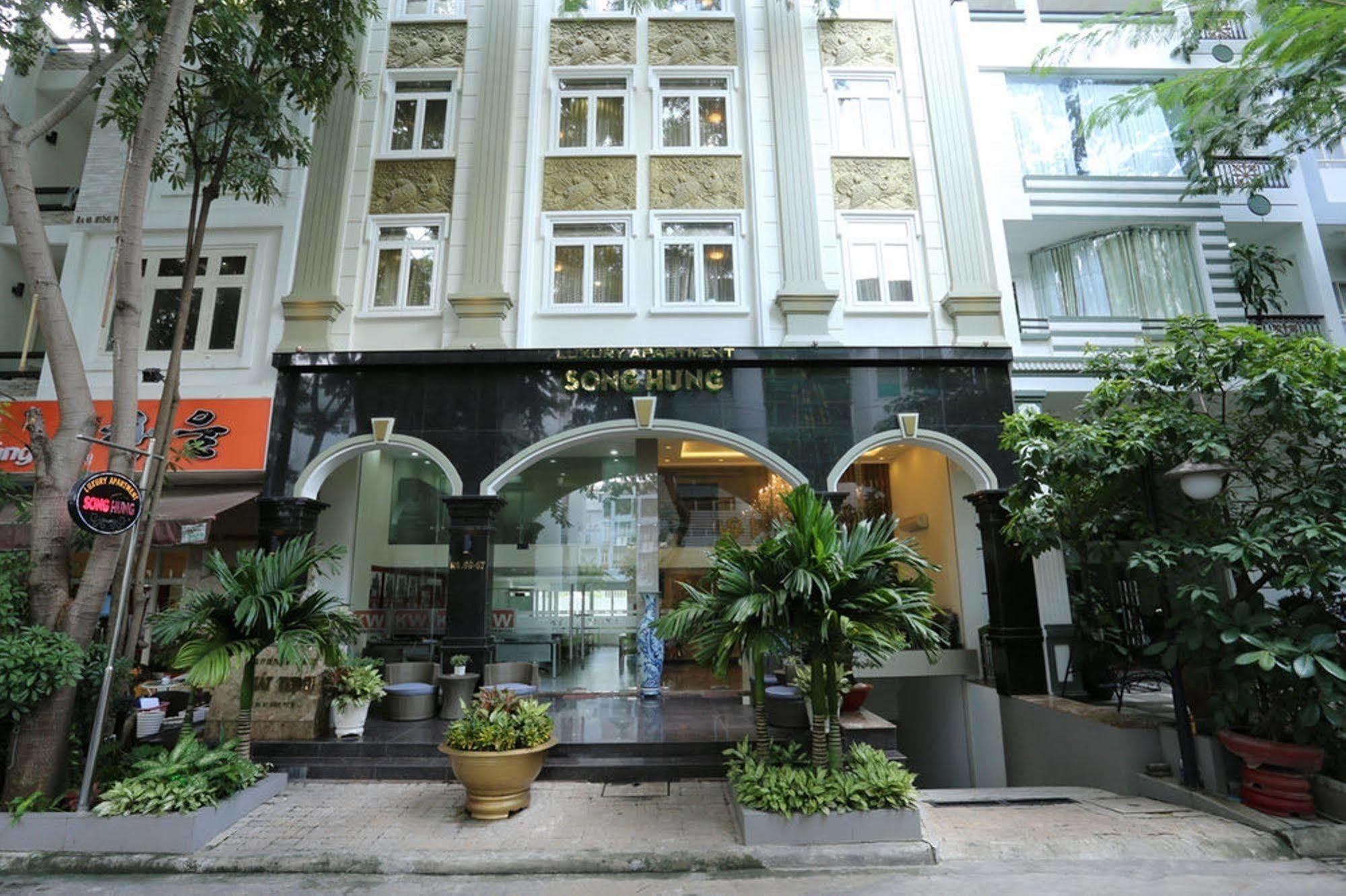 Song Hung & Serviced - Ho Dich Vu & Khach San Hotel 3*