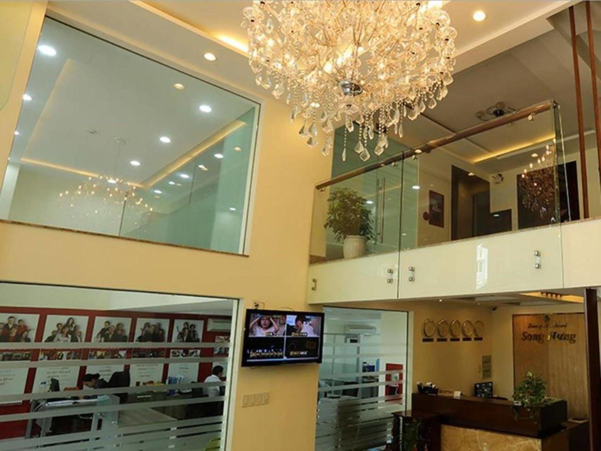 Hotel Song Hung & Serviced - Ho Dich Vu & Khach San 3*