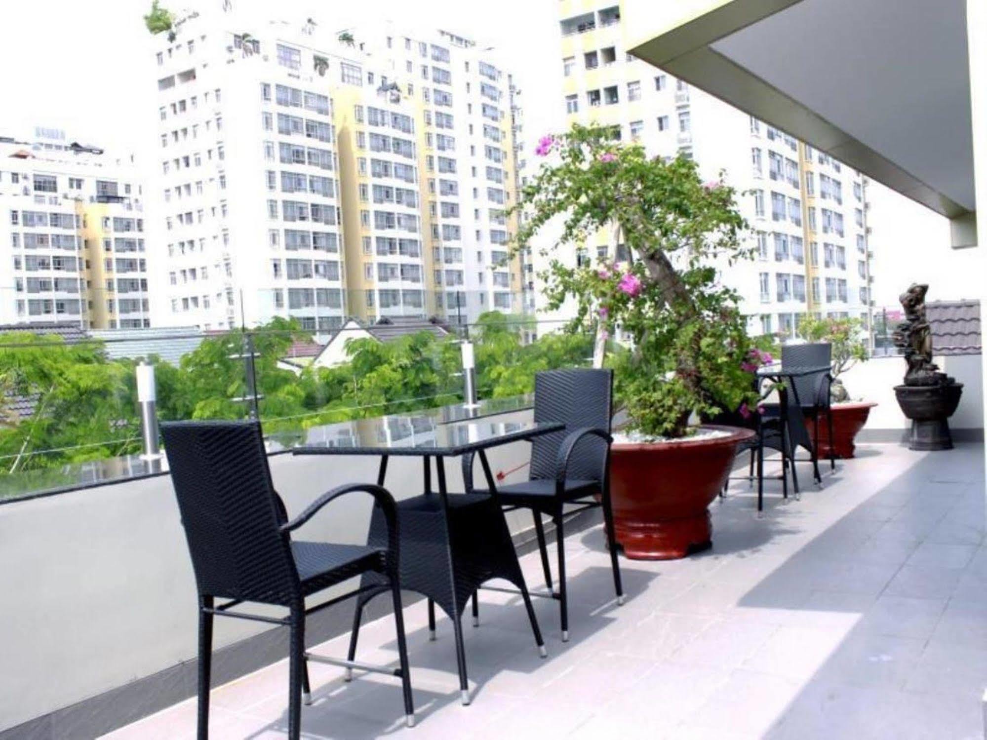 Song Hung & Serviced - Ho Dich Vu & Khach San 3* Bandar Ho Chi Minh