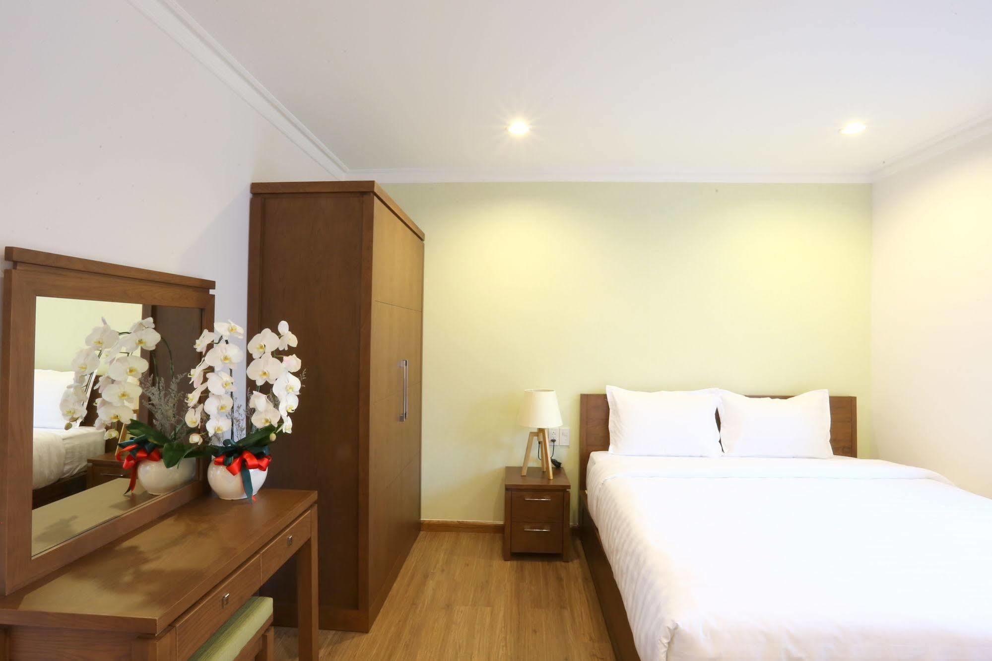 Hotel Song Hung & Serviced - Ho Dich Vu & Khach San 3*