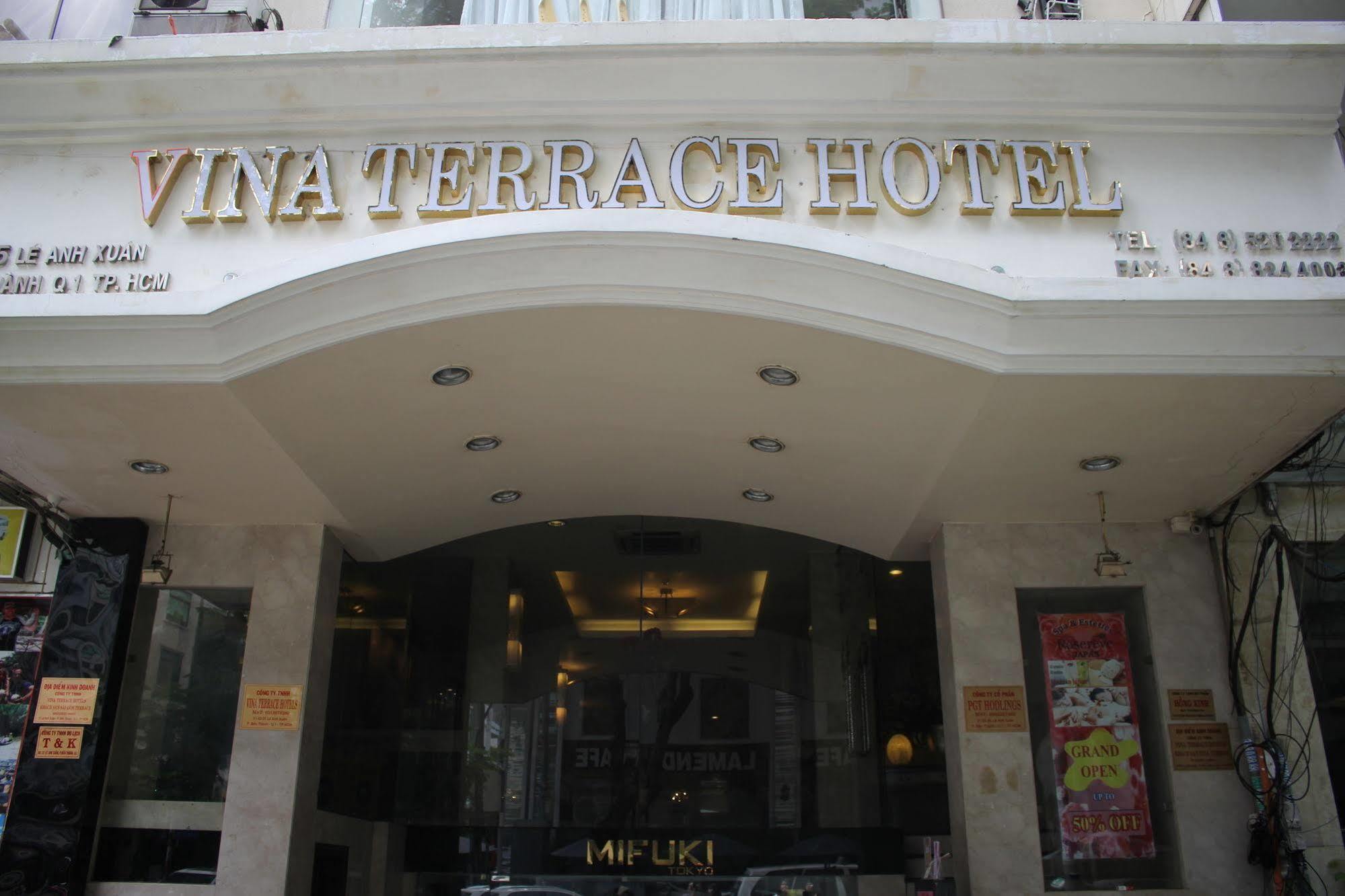 A&em Art Hotel