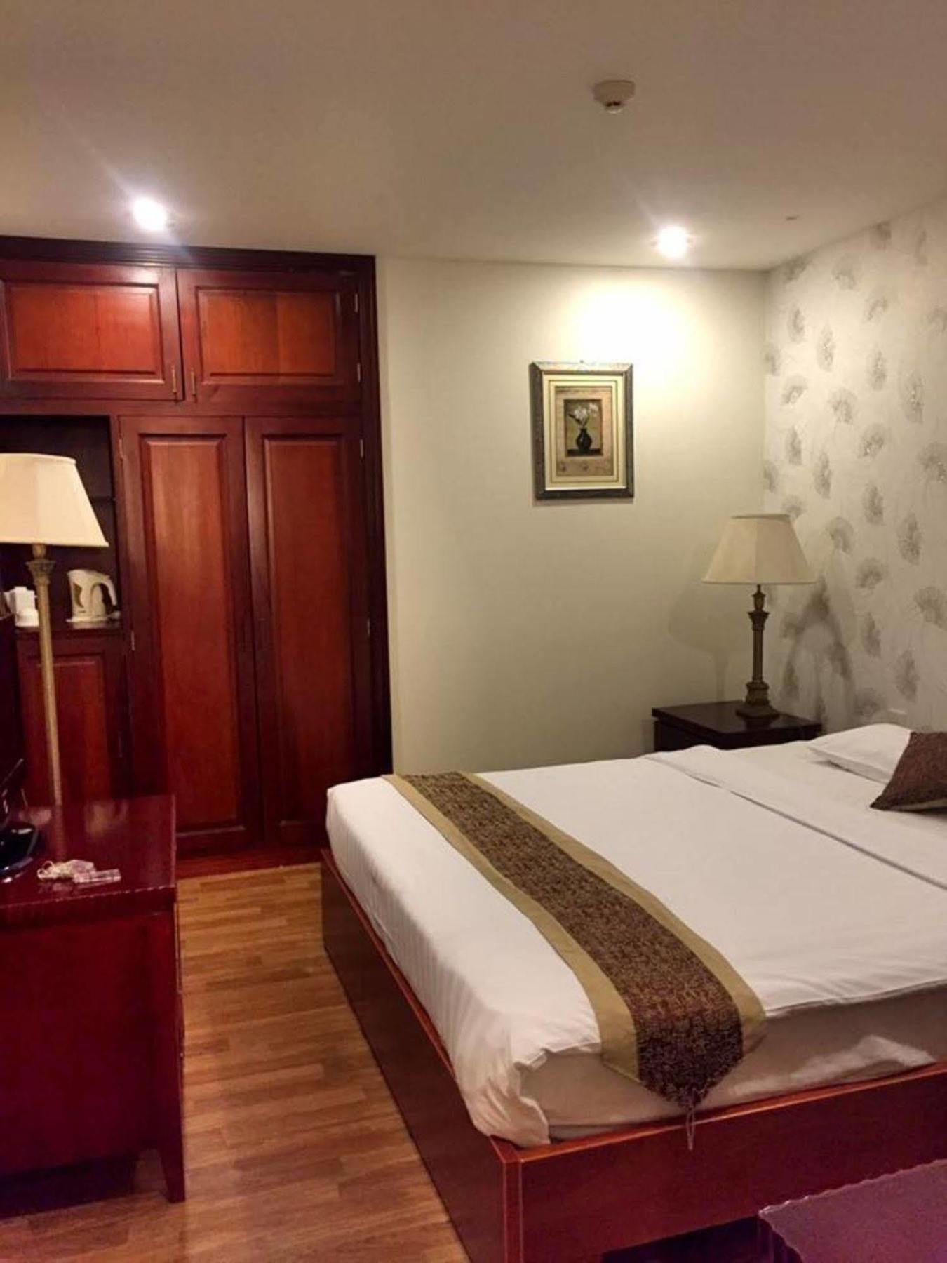 Hotel A&em Art 4*