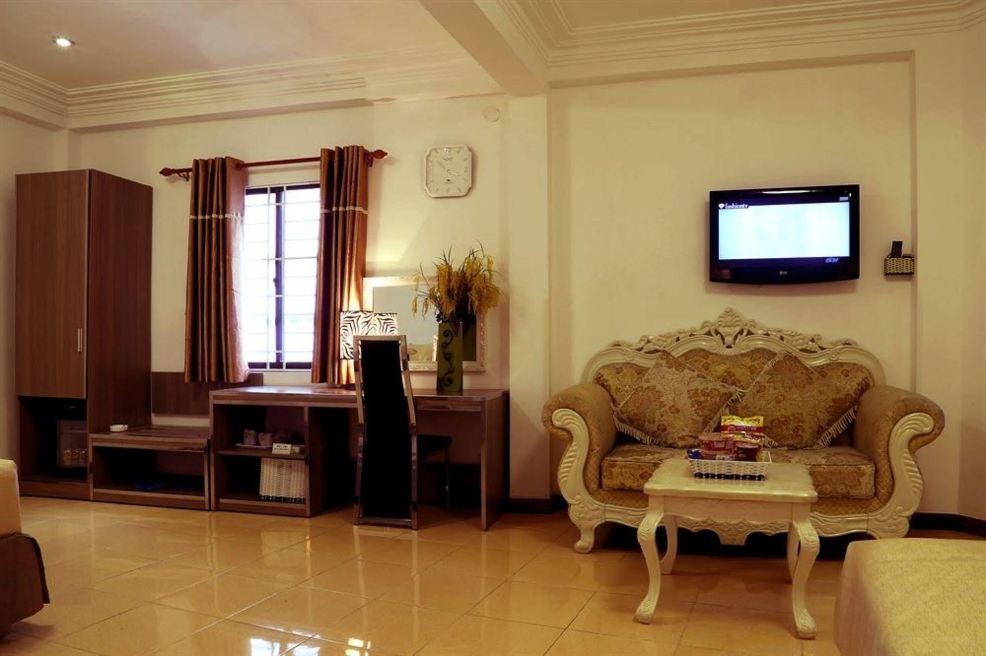 Hotel A25 - 14 Pho Duc Chinh 2*