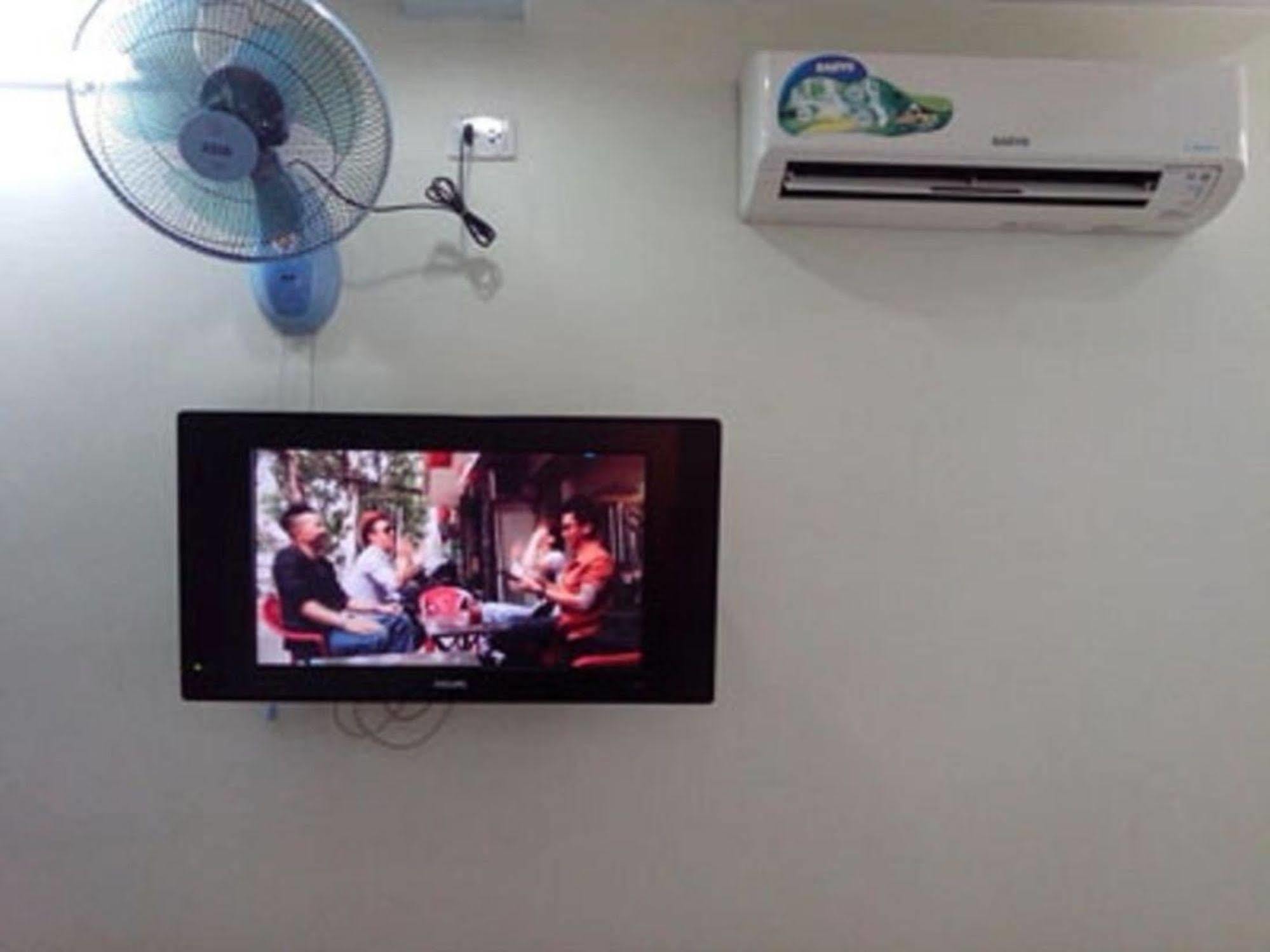 Song Xanh Hotel